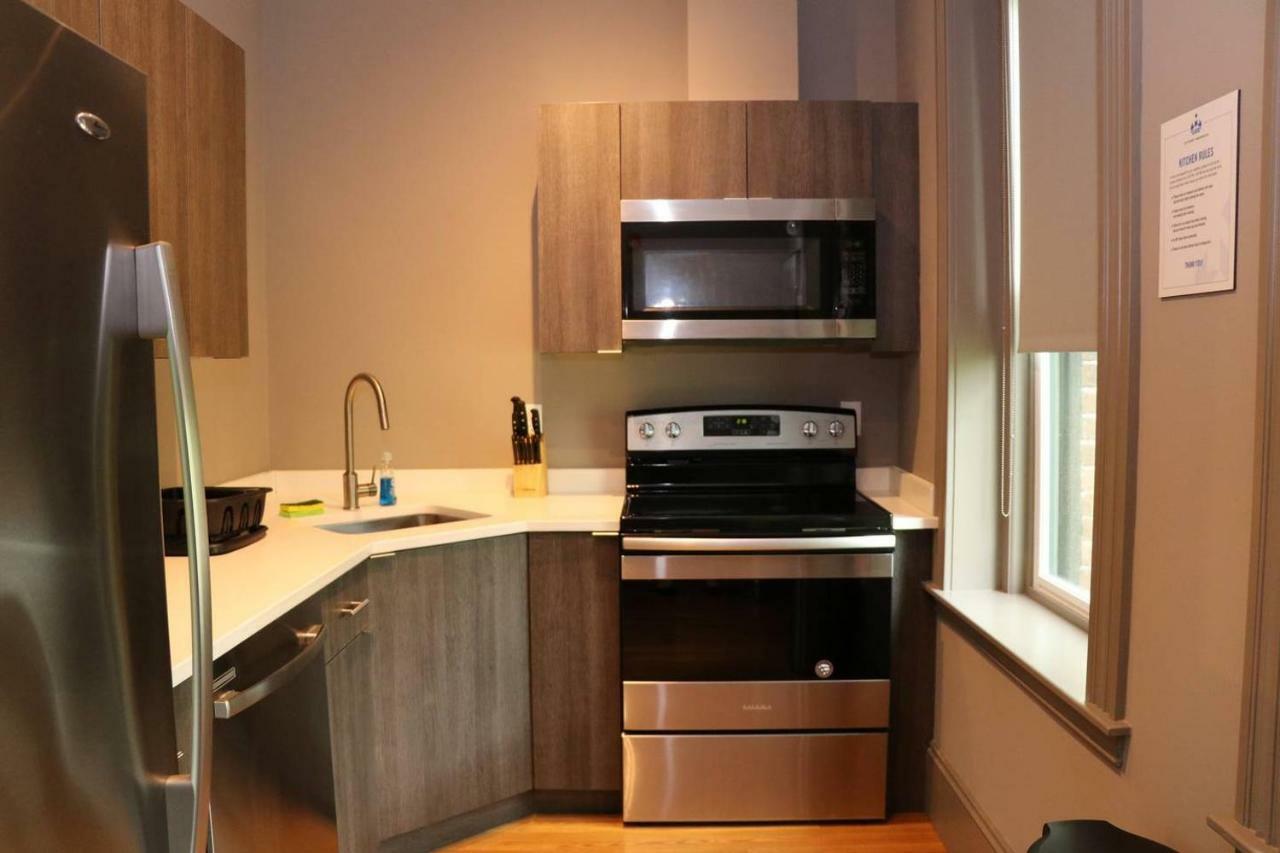 Stylish Studio In Brookline-5Min Train To Boston.. #2 Екстериор снимка